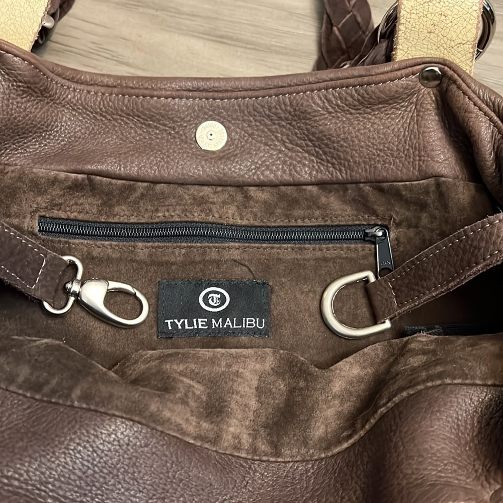 Y2K TYLIE MALIBU LEATHER BRAIDED HANDLE CREAM & BROWN SHOULDER BAG - Picture 9 of 16